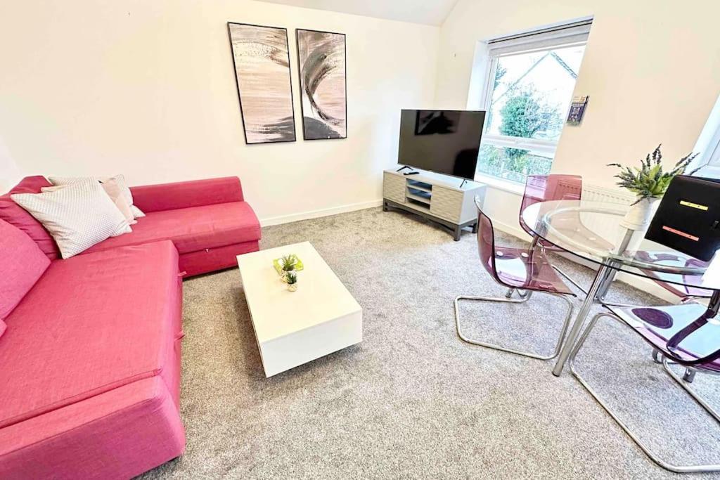 Paradigm House, Delightful 2-Bedroom Flat 4, Oxford Luaran gambar